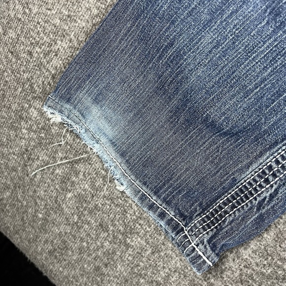 Classic Blue Women's Jeans - Picture 15 of 16